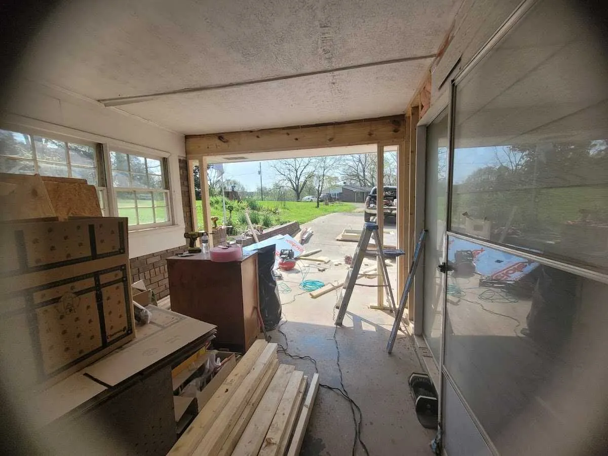 Air movers and dehumidifier for Water Mitigation Services in Media